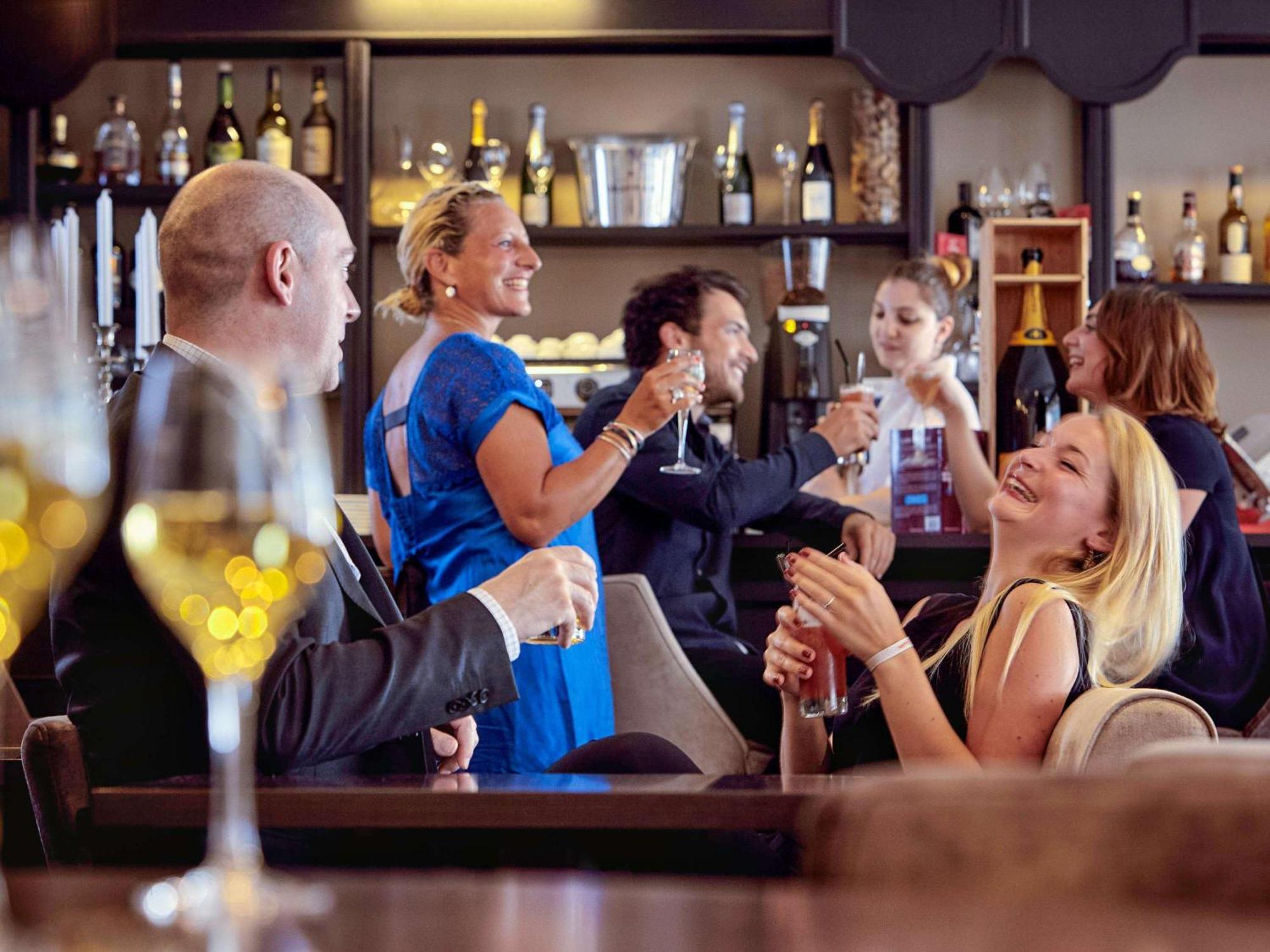 Mercure Paris Saint Cloud Hippodrome Екстериор снимка