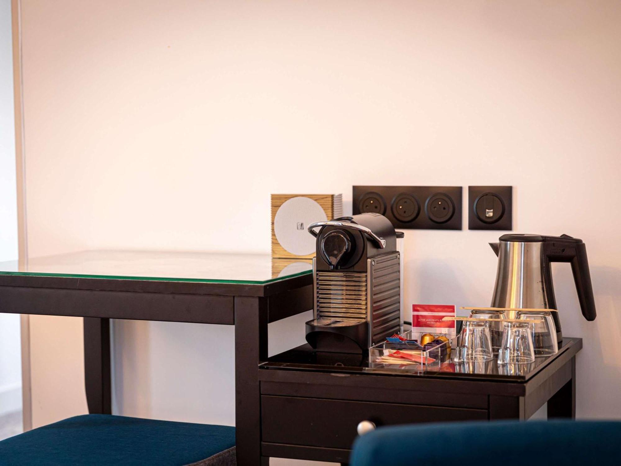 Mercure Paris Saint Cloud Hippodrome Екстериор снимка
