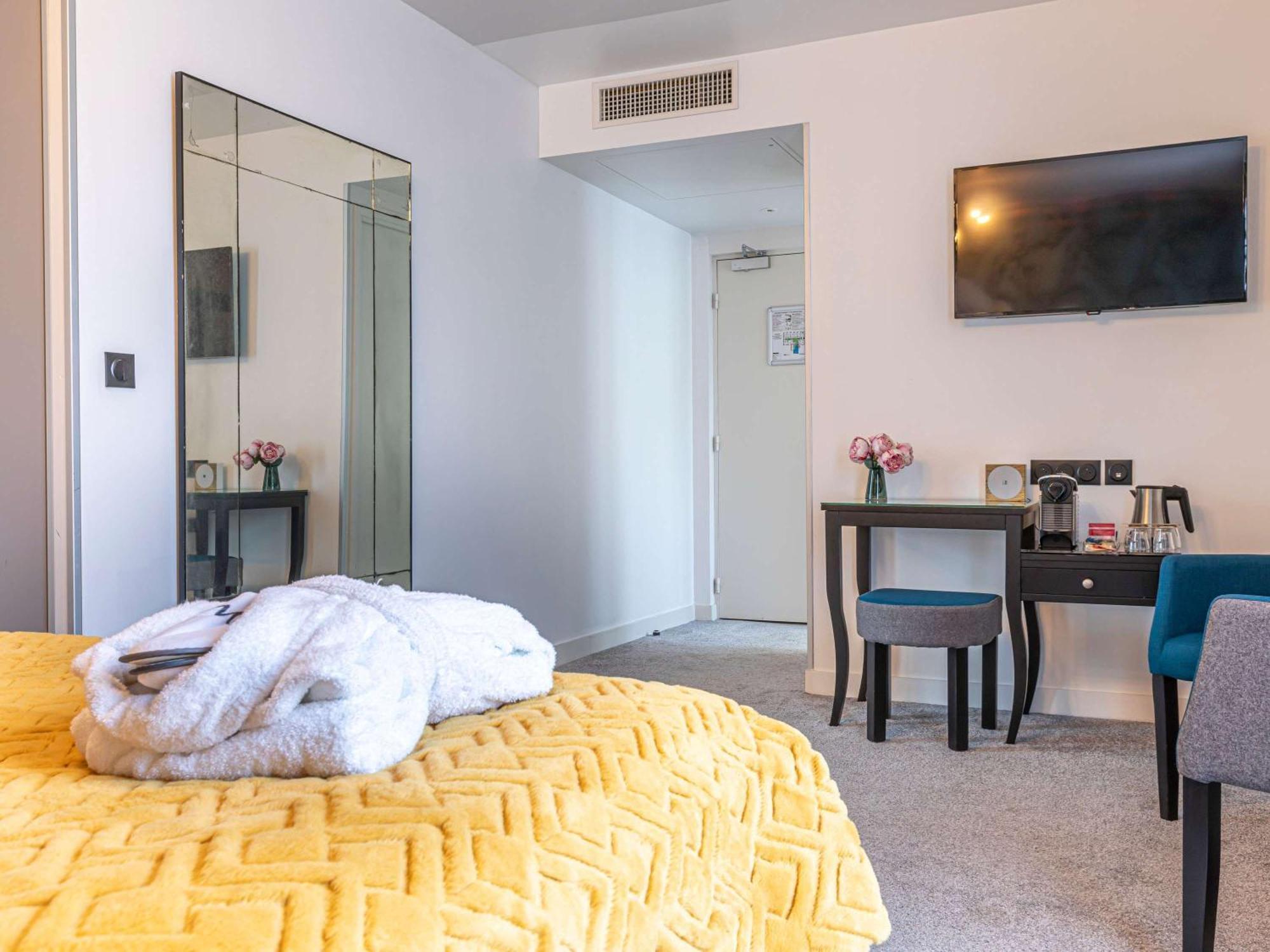 Mercure Paris Saint Cloud Hippodrome Екстериор снимка