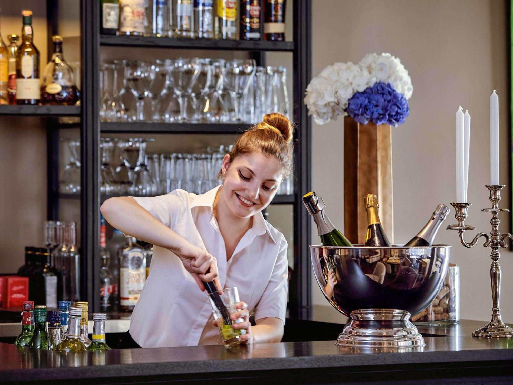 Mercure Paris Saint Cloud Hippodrome Екстериор снимка
