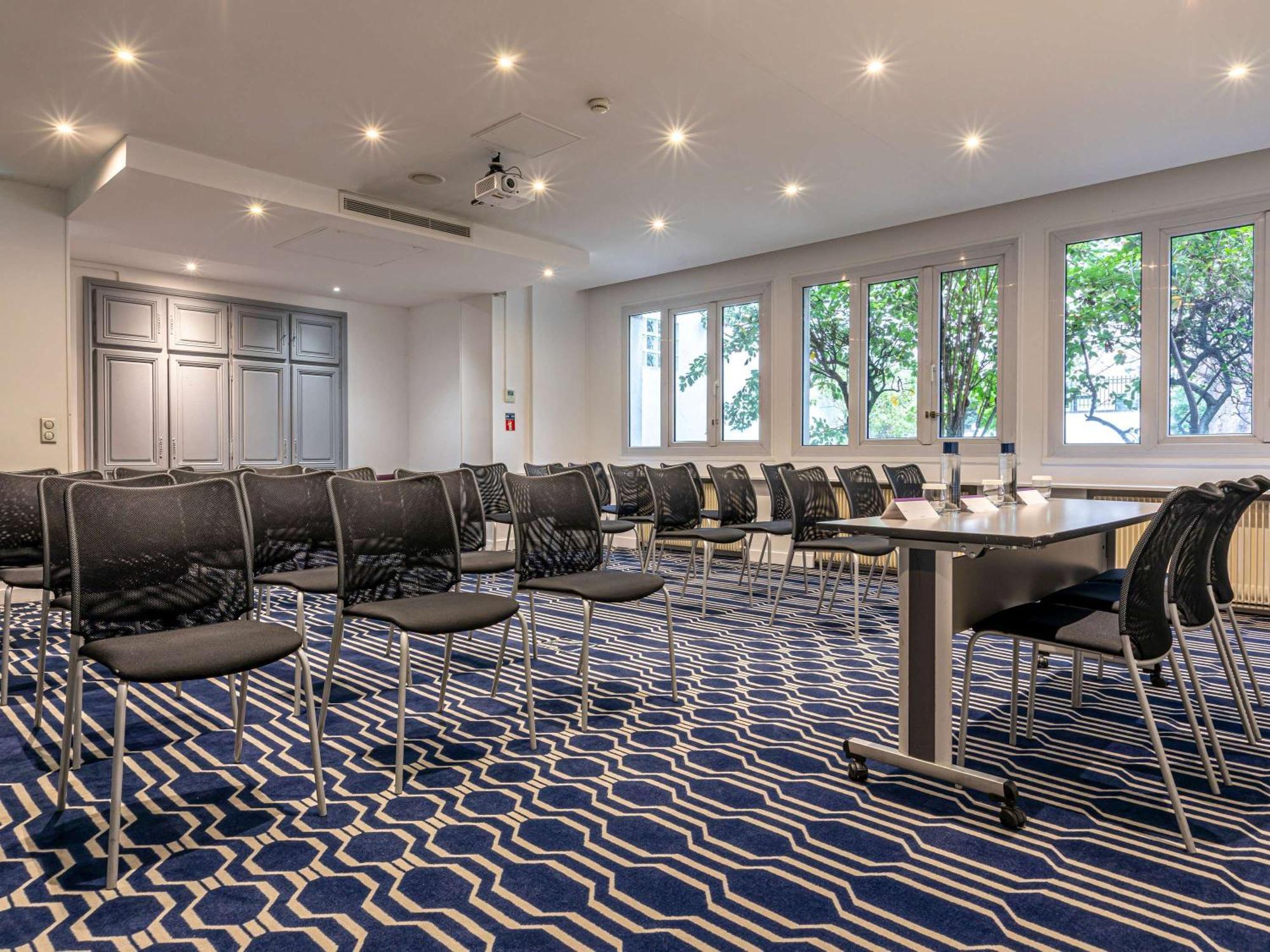 Mercure Paris Saint Cloud Hippodrome Екстериор снимка