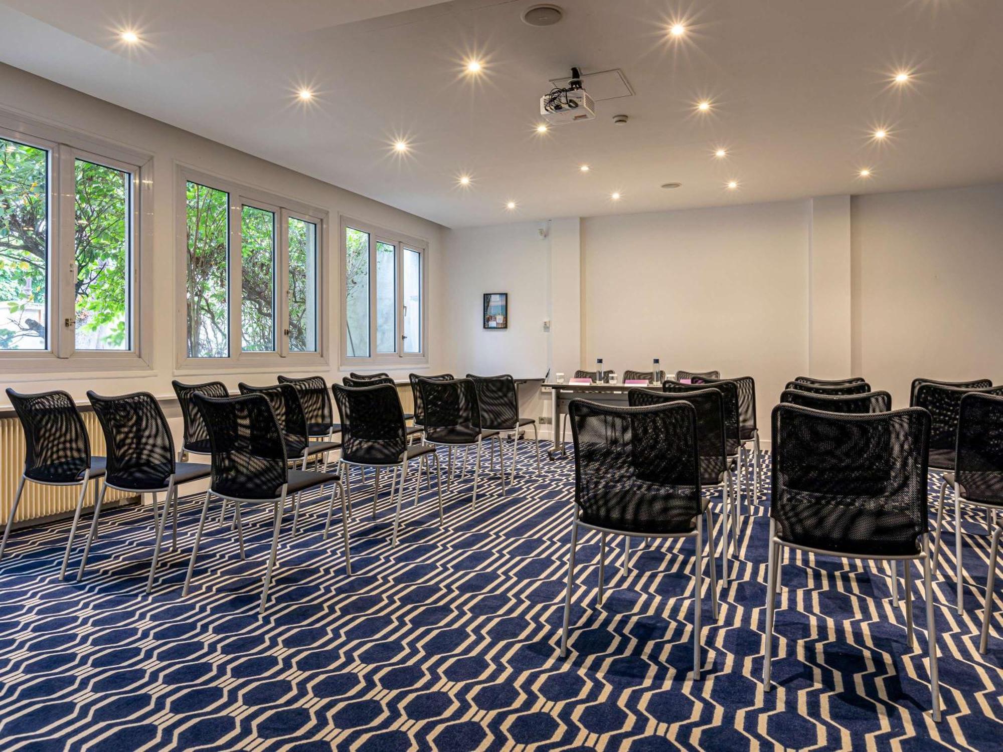 Mercure Paris Saint Cloud Hippodrome Екстериор снимка