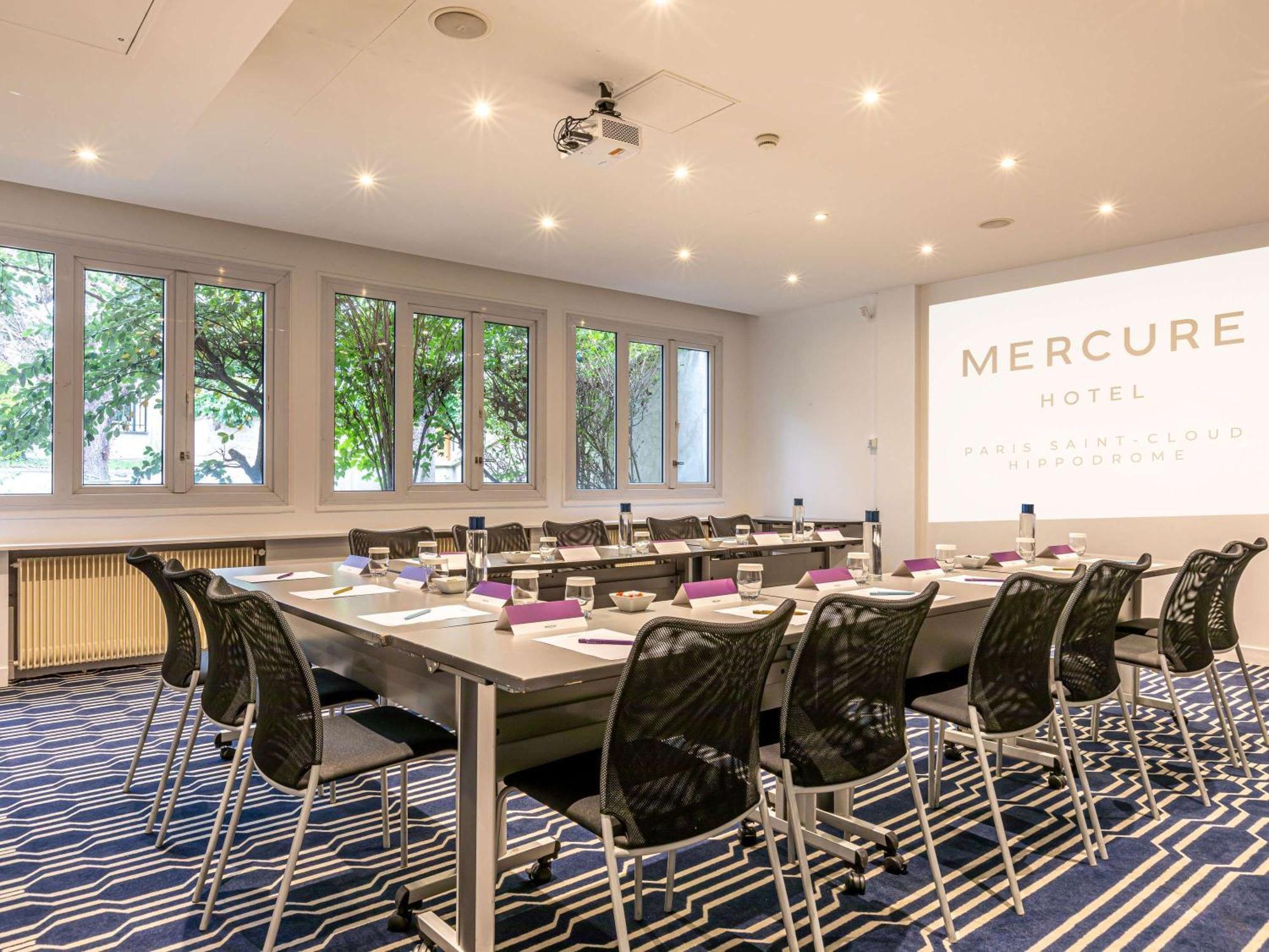 Mercure Paris Saint Cloud Hippodrome Екстериор снимка